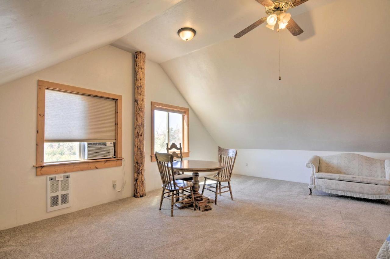 Cozy Henrieville Cabin 18 Mi To Bryce Canyon Np! Bagian luar foto