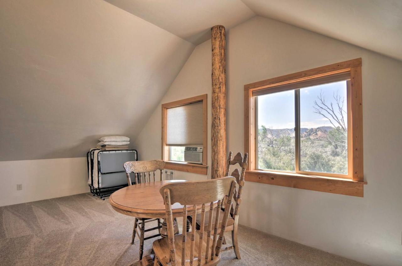 Cozy Henrieville Cabin 18 Mi To Bryce Canyon Np! Bagian luar foto