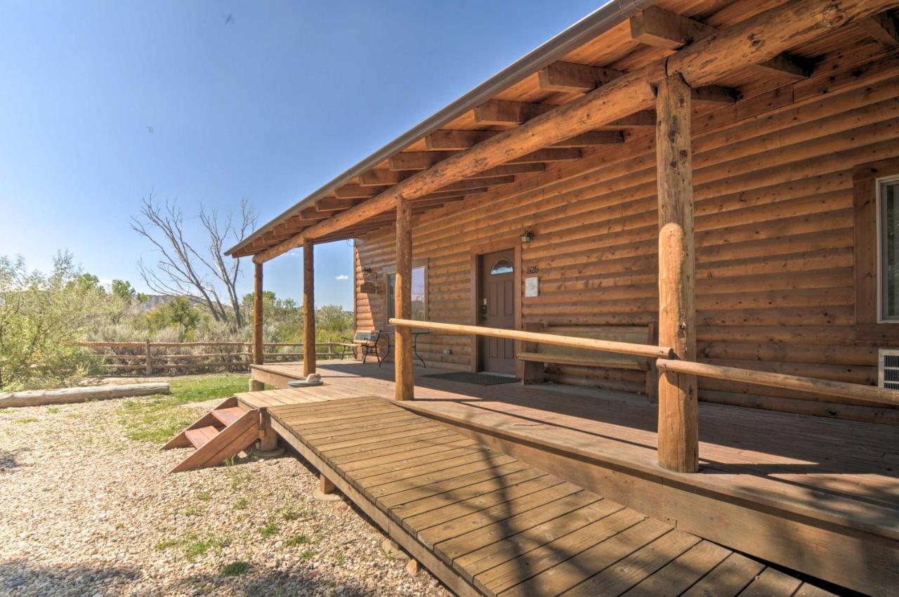 Cozy Henrieville Cabin 18 Mi To Bryce Canyon Np! Bagian luar foto