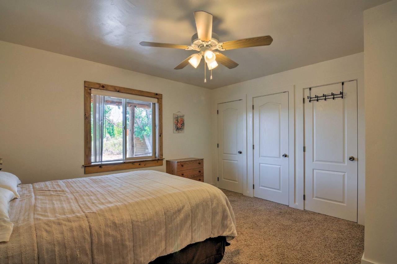 Cozy Henrieville Cabin 18 Mi To Bryce Canyon Np! Bagian luar foto